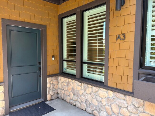 property at 4201 Pennsylvania Ave