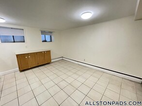 19 Brighton Ave, Unit B in Boston, MA - Building Photo - Building Photo