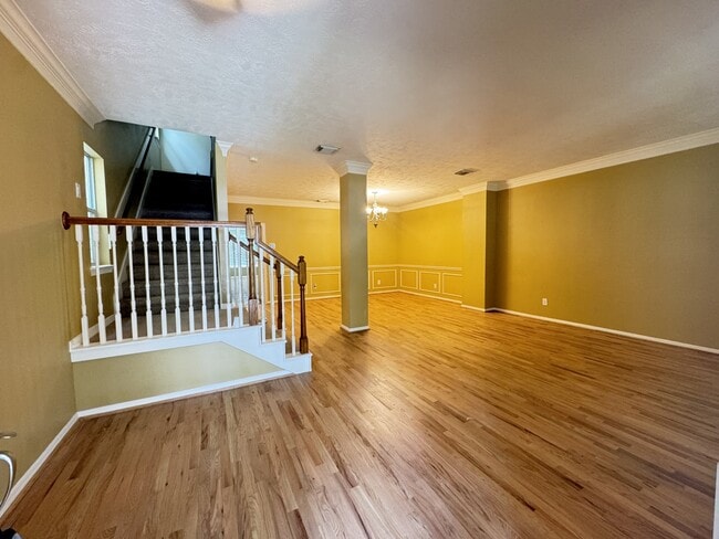 property at 3809 Brinkman St