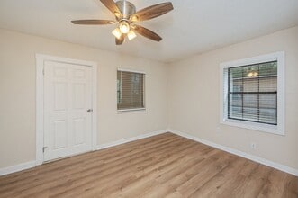 610 32nd St in Niceville, FL - Building Photo - Building Photo