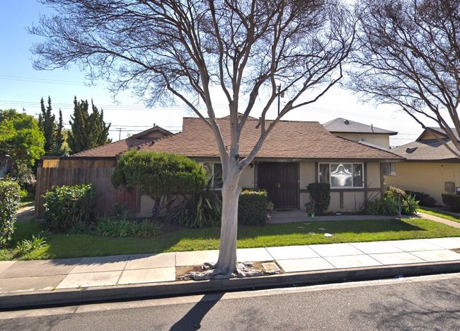 Garden Grove Triplex