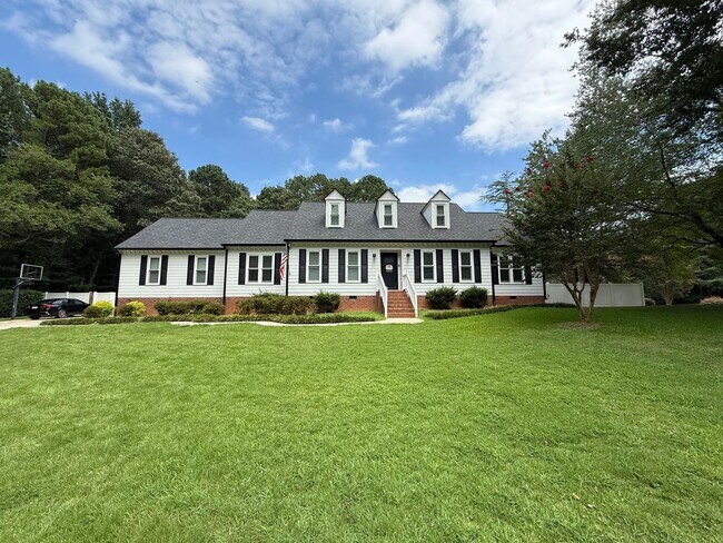 11900 Pembridge Ln in Raleigh, NC - Building Photo - Building Photo
