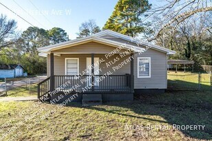 1024 Heflin Ave W in Birmingham, AL - Building Photo