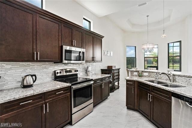 property at 11304 Hidalgo Ct
