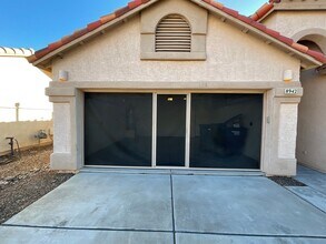 8942 E Laurie Ann Dr in Tucson, AZ - Building Photo - Building Photo