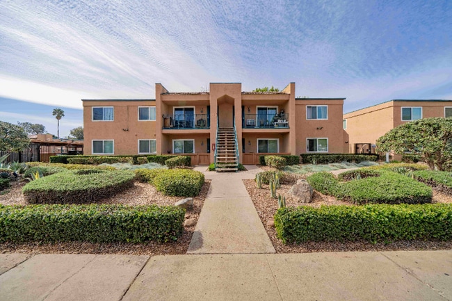 property at 570 S Lincoln Ave