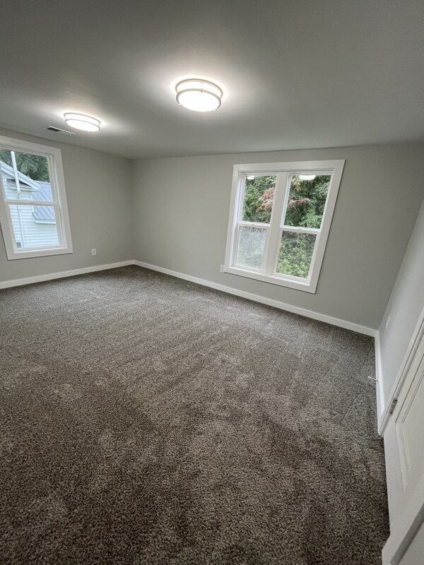 806 S Clay St in Greenville, MI - Building Photo - Building Photo
