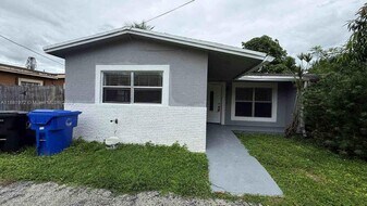 6473 SW 19th St in Pompano Beach, FL - Building Photo