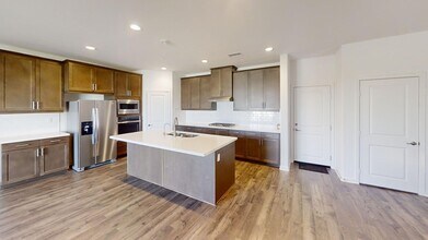 14077 Amorosa Ct in Beaumont, CA - Building Photo - Building Photo