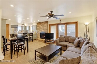 8 Ortley Ave in Lavallette, NJ - Building Photo - Building Photo