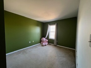 11 Broadwinge Cir in Hamburg, PA - Building Photo - Building Photo