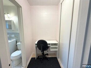 401 Park Ave in Fort Lee, NJ - Building Photo - Building Photo