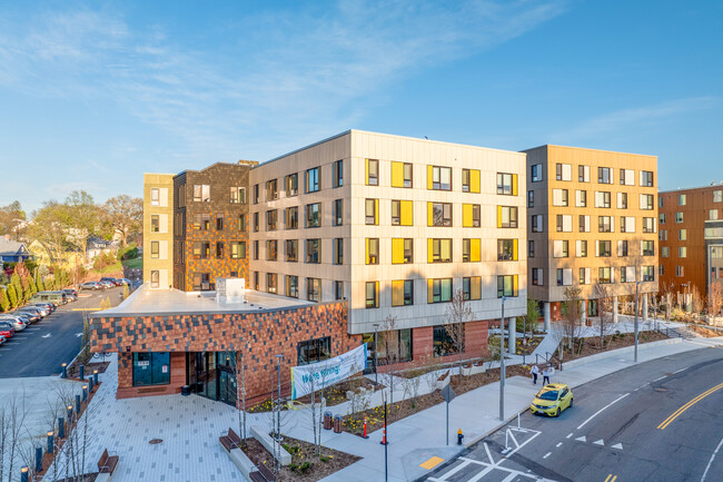 JJ Carroll Apartments in Boston, MA - Foto de edificio - Building Photo