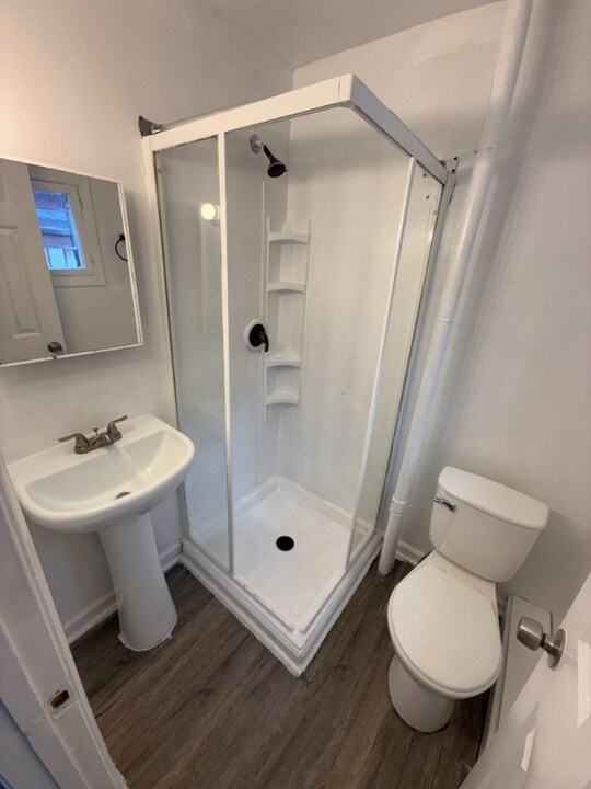 597 Thomas Ave W in St. Paul, MN - Building Photo