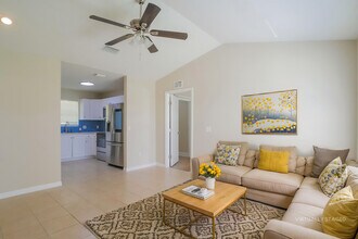 1115 N Brevard St in St. Augustine, FL - Building Photo - Building Photo