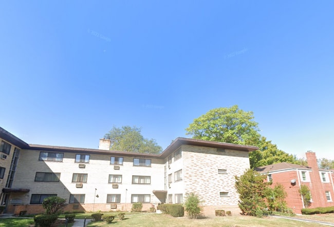 10604 S Walden Parkway in Chicago, IL - Building Photo - Building Photo