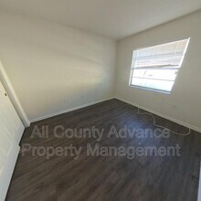 4911 E Temple Heights Rd in Tampa, FL - Building Photo - Building Photo