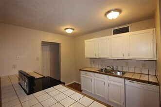110 W Way Dr in Allen, TX - Building Photo - Building Photo