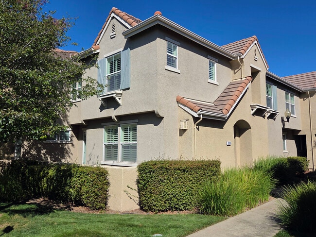 property at 908 Dante Cir