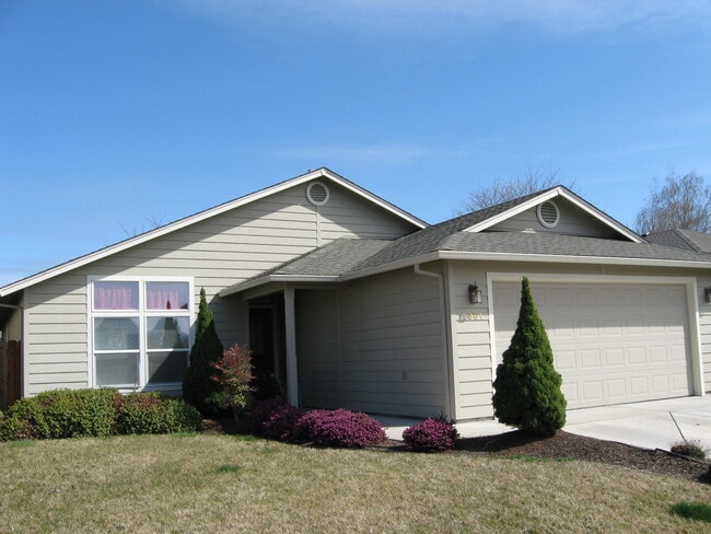 property at 1361 Clearwater Dr