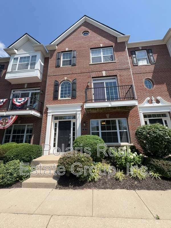 121 11th St NW