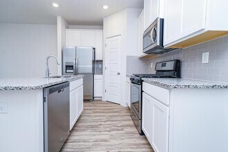 303 Windsinger Ln in Greer, SC - Building Photo - Building Photo