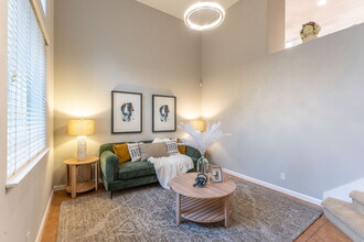 1070 Tourmaline Ter in Union City, CA - Building Photo - Building Photo