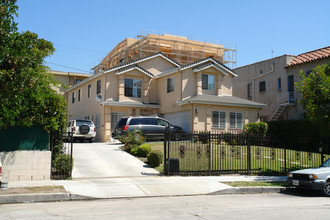 3967 W 7th St in Los Angeles, CA - Building Photo - Building Photo