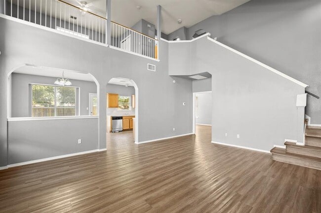 706 Johnny Bench in Round Rock, TX - Building Photo - Building Photo