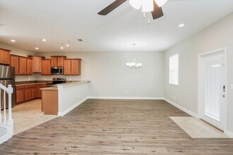 9138 Savannah Grove Ln in Orlando, FL - Foto de edificio - Building Photo