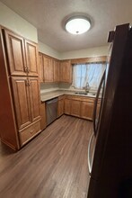 821 Davis Ave in Cuyahoga Falls, OH - Building Photo - Building Photo