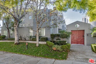 1436 20th St-Unit -11 in Santa Monica, CA - Building Photo - Building Photo