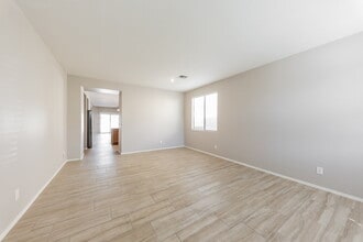 40806 N Hudson Ct in New River, AZ - Building Photo - Building Photo