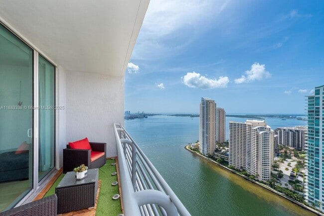 property at 325 S Biscayne Blvd