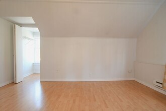 9056 3rd Ave NW in Seattle, WA - Building Photo - Building Photo