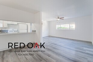 1669 W 261st St, Unit 4 in Los Angeles, CA - Building Photo