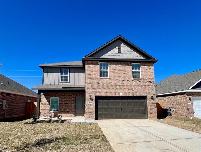 property at 440 Beechwood Hacienda Dr