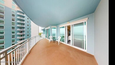 2230 Beach Dr, Unit 706 in Gulfport, MS - Building Photo - Building Photo