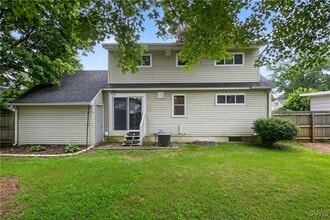 111 Patricia Ln in Syracuse, NY - Building Photo - Building Photo