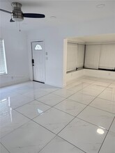 3444 NW 4th Ct in Fort Lauderdale, FL - Building Photo - Building Photo