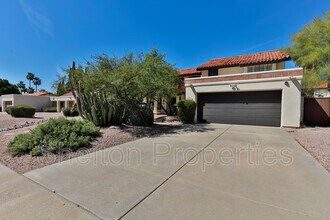 2708 E Leonora St in Mesa, AZ - Building Photo - Building Photo