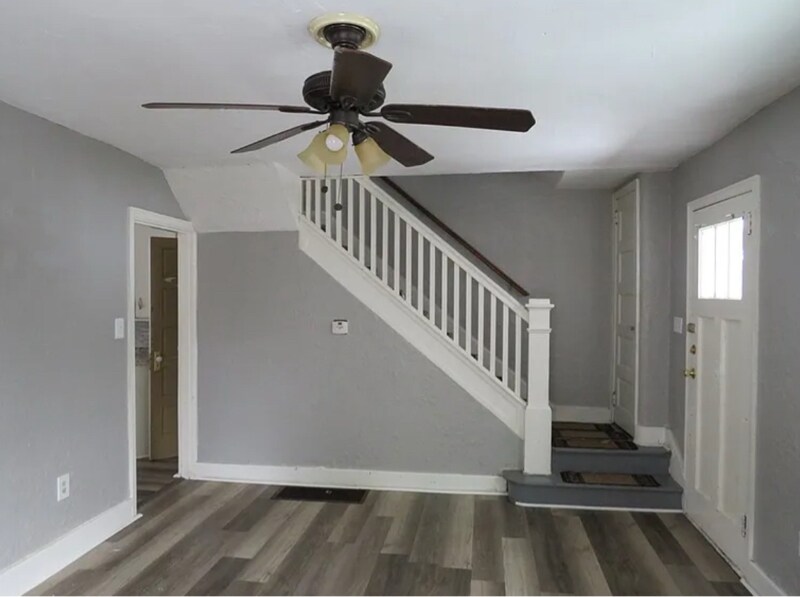213 Good St in Jeannette, PA - Building Photo