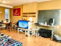 1743 W Diamond St photo'