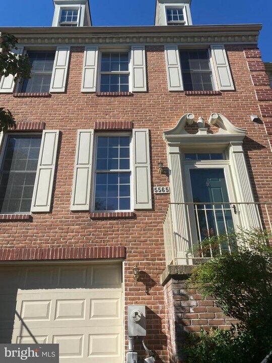 5565 April Journey in Columbia, MD - Building Photo