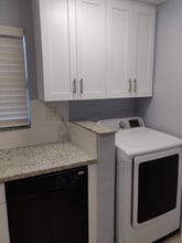 11012 SW 123rd Ct in Miami, FL - Building Photo - Building Photo