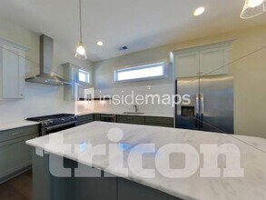 1257 Hillwood Private Cove, Unit 225 in Nashville, TN - Foto de edificio - Building Photo