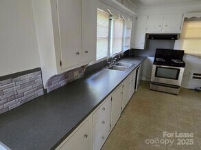 7830 W NC 152 Highway, Unit 3 in Mooresville, NC - Building Photo - Building Photo