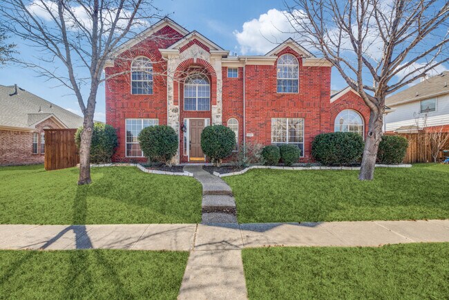 5857 Chatham Ln
