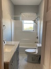 56 Howland St, Unit 2nd floor in Fall River, MA - Building Photo - Building Photo