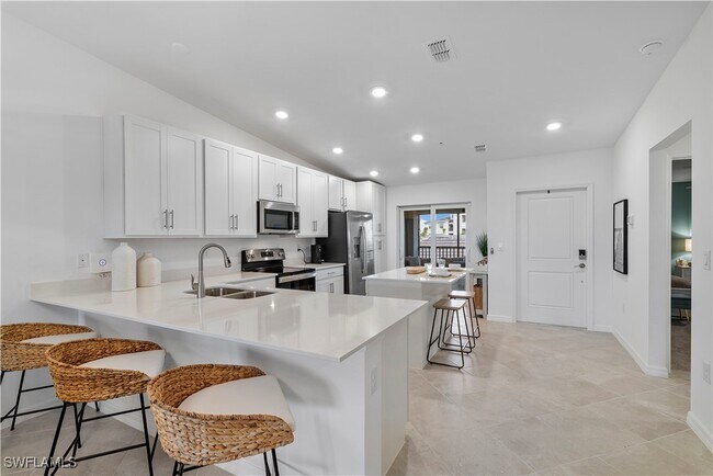 43996 Boardwalk Loop in Punta Gorda, FL - Building Photo - Building Photo